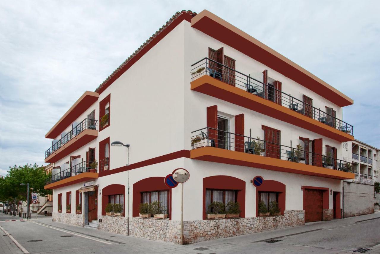 Hostal Residencia Catalina Паламос Екстер'єр фото